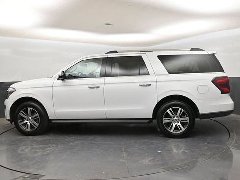 Used 2024 Ford Expedition Max Limited RWD image 6