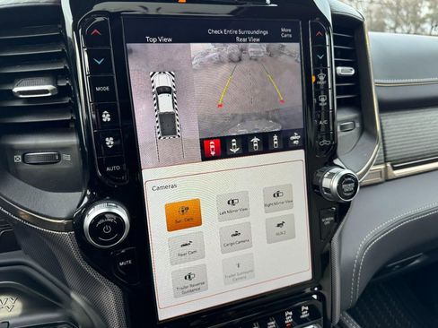 Used 2022 RAM 3500 Limited image 21