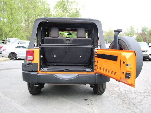 Used 2012 Jeep Wrangler Sport w/ Connectivity Group image 27