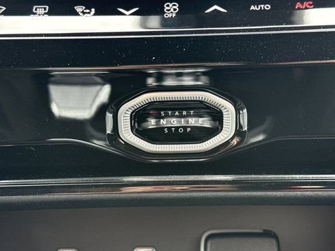 New 2026 Jeep Grand Cherokee Altitude AWD/4WD image 19