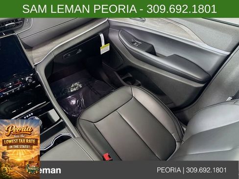 New 2025 Jeep Grand Cherokee Limited image 24