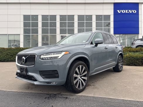 Used 2023 Volvo XC90 B5 Core w/ Climate Package image 40