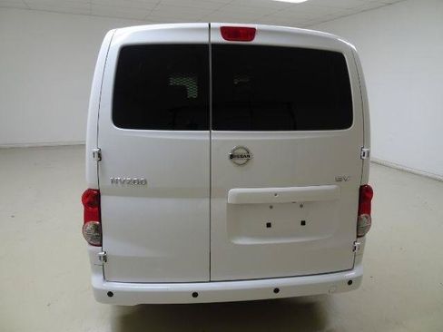 Used 2020 Nissan NV200 SV w/ Back Door Glass Package FWD image 5