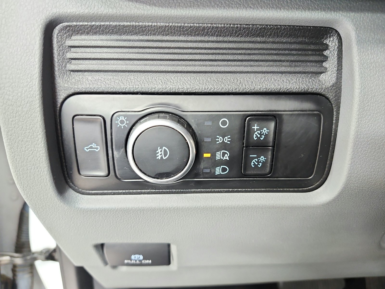 Used 2023 Ford F250 XL w/ STX Appearance Package AWD/4WD image 24