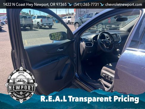 Used 2018 Chevrolet Equinox LT FWD image 12