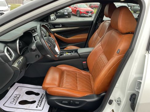 Used 2019 Nissan Maxima Platinum w/ Reserve Package image 17