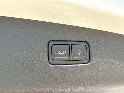 New 2026 Genesis GV70 2.5T AWD/4WD image 31