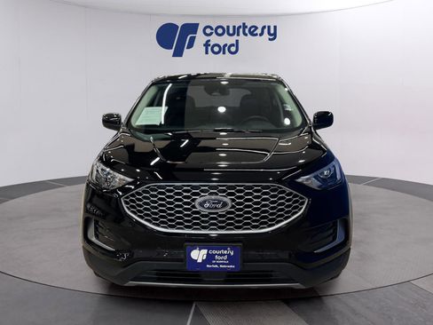 Certified 2024 Ford Edge SEL image 2