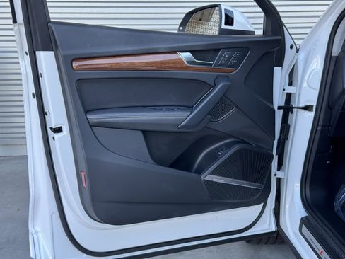 Used 2023 Audi Q5 2.0T Premium Plus w/ Premium Plus Package image 20