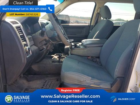 Used 2017 RAM 2500 Tradesman w/ Chrome Appearance Group AWD/4WD image 9