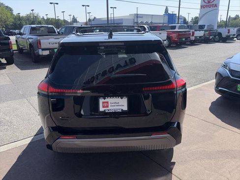 Certified 2026 Toyota RAV4 XSE w/ Weather Package AWD/4WD image 5