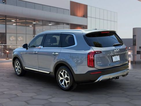 Used 2022 Kia Telluride EX w/ Towing Package AWD/4WD image 4