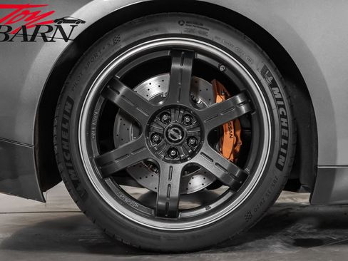 Used 2013 Nissan GT-R Black Edition image 16