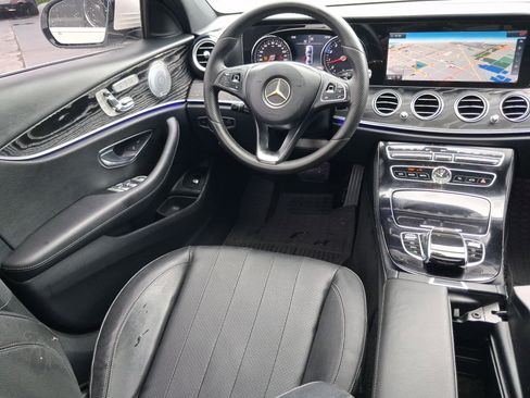 Used 2017 Mercedes-Benz E 300 image 28