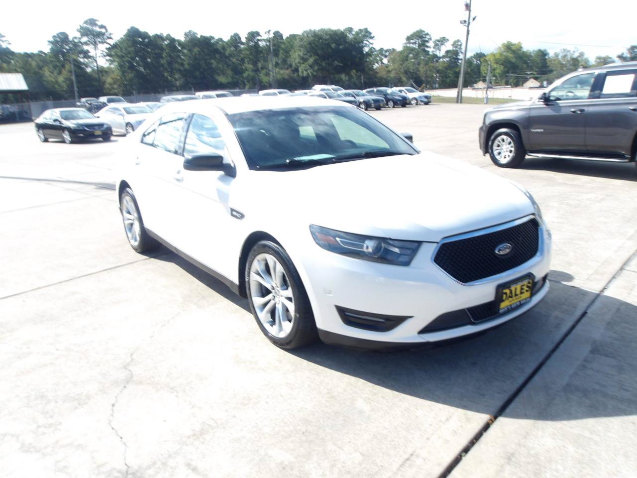 Used 2013 Ford Taurus SHO AWD/4WD image 4