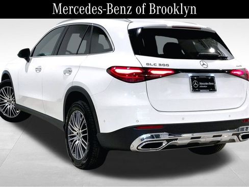 Certified 2026 Mercedes-Benz GLC 300 GLC 300 image 11