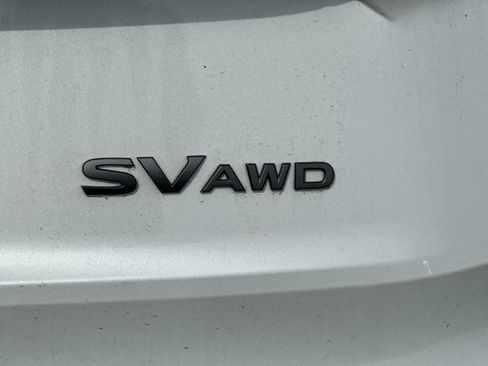 Certified 2024 Nissan Rogue SV image 7
