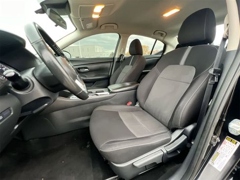 Used 2021 Nissan Sentra SV image 16