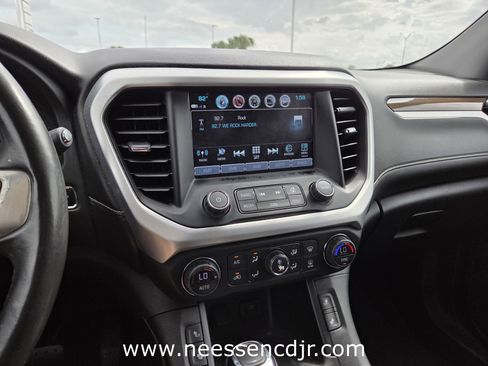 Used 2019 GMC Acadia SLE w/ Driver Alert Package I image 8