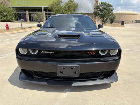 Used 2020 Dodge Challenger R/T Scat Pack image 9