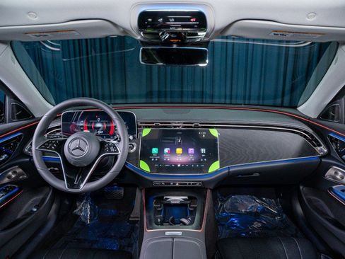 New 2025 Mercedes-Benz E 450 4MATIC All-Terrain Wagon image 15