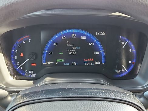 Used 2020 Toyota Corolla LE image 15