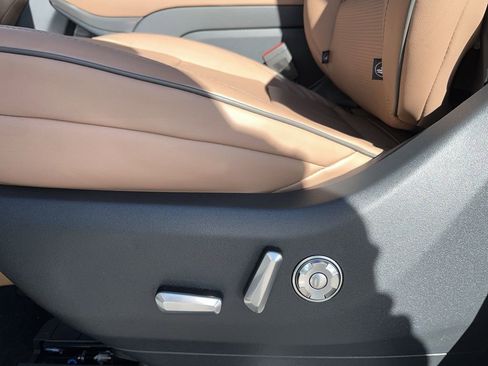 New 2025 Lincoln Navigator L Black Label image 20