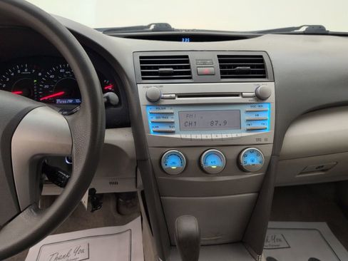 Used 2008 Toyota Camry LE image 15