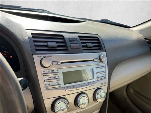 Used 2007 Toyota Camry CE FWD image 11