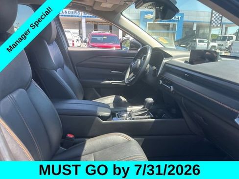 Used 2025 MAZDA CX-50 AWD 2.5 Hybrid w/ Premium Pkg image 34