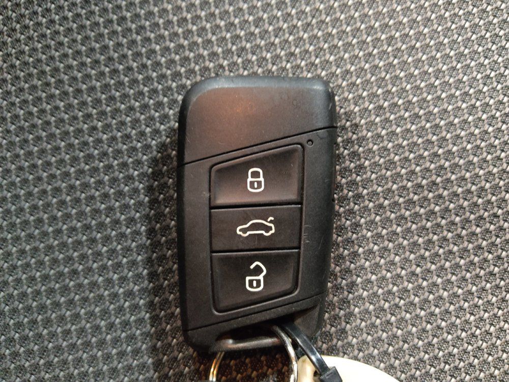 Used 2022 Volkswagen Taos S FWD image 32