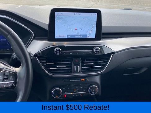 Used 2022 Ford Escape Titanium image 9