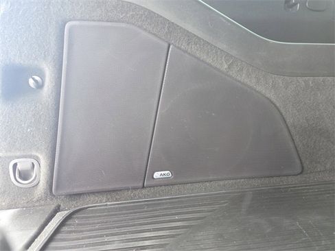 Used 2023 Cadillac Escalade ESV Sport Platinum w/ LPO, ONYX Package image 40