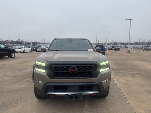 Certified 2022 Nissan Frontier Pro-X w/ Technology Package image 3