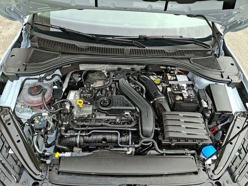 Certified 2025 Volkswagen Jetta SEL image 29