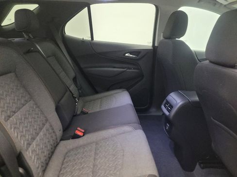 Used 2022 Chevrolet Equinox LT FWD image 19