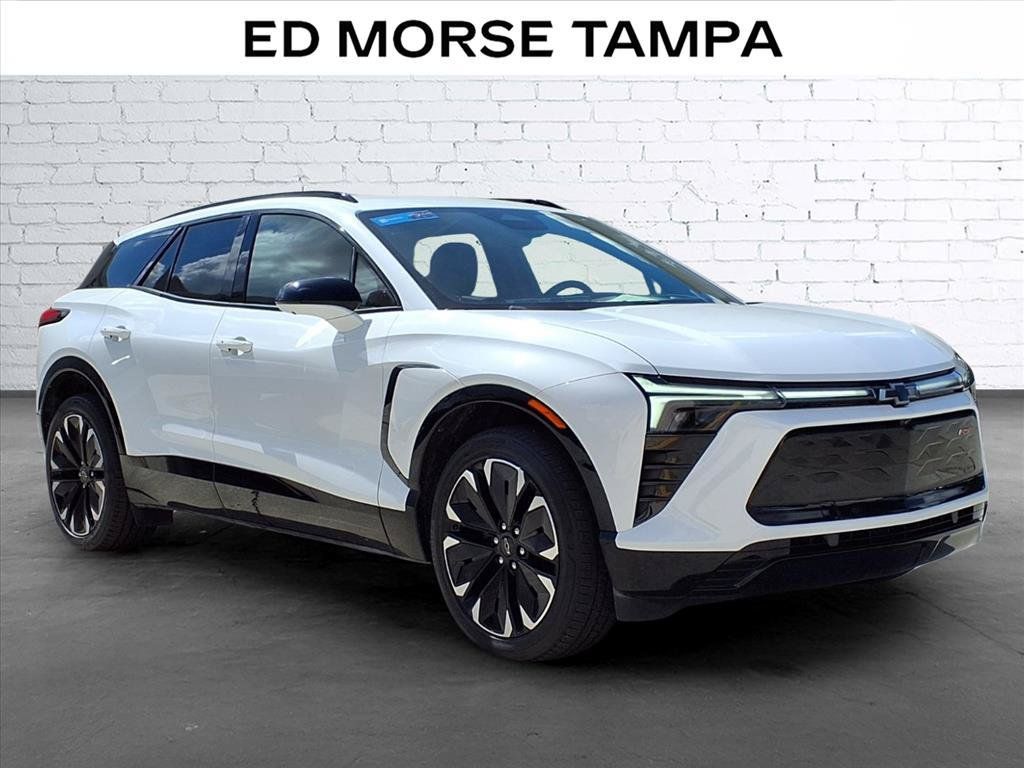 Used 2024 Chevrolet Blazer EV RS AWD/4WD image 5