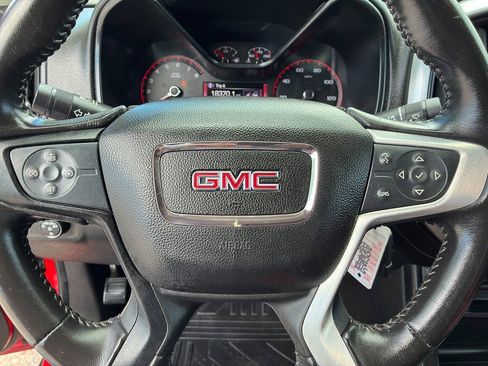 Used 2016 GMC Canyon SLE w/ SLE Convenience Package RWD image 18