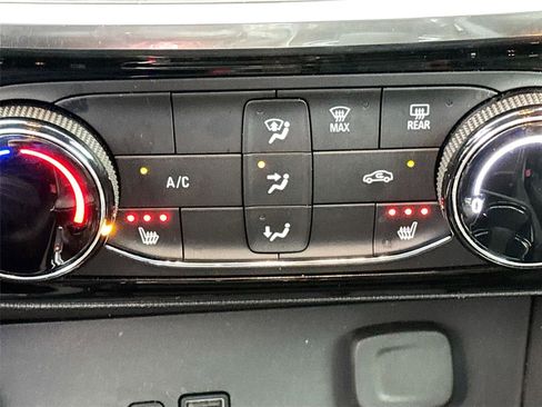 Used 2024 Buick Encore GX Sport Touring w/ Comfort Package image 22