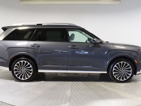 Used 2026 Hyundai Palisade Calligraphy AWD/4WD image 13