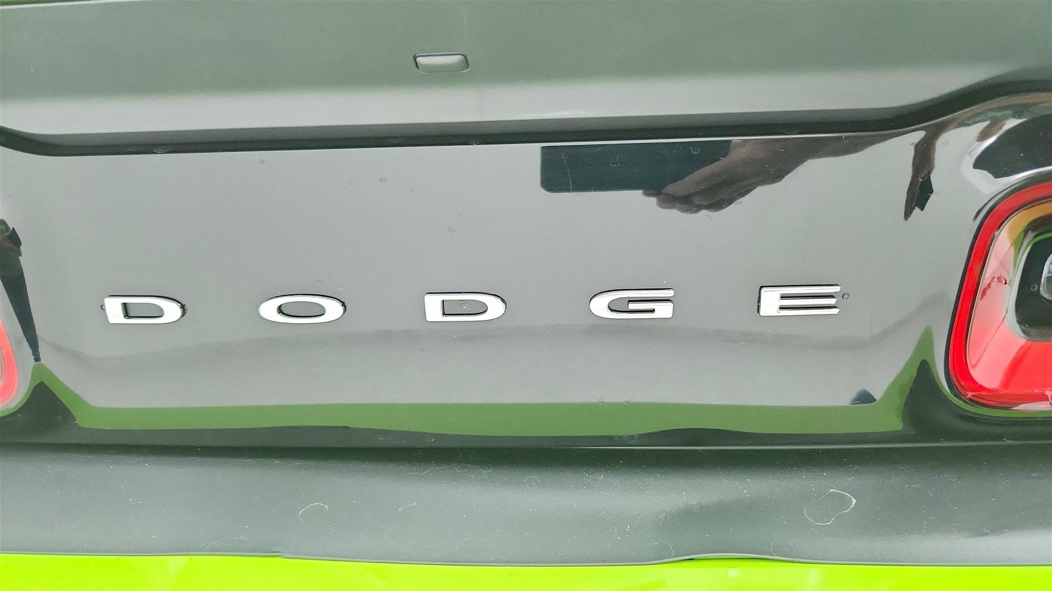 Used 2015 Dodge Challenger SRT Hellcat RWD image 33