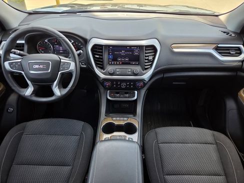 Used 2021 GMC Acadia SLE w/ Driver Convenience Package FWD image 9