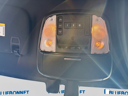 Used 2025 Dodge Durango GT AWD/4WD image 28