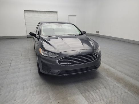 Used 2020 Ford Fusion SE FWD image 14