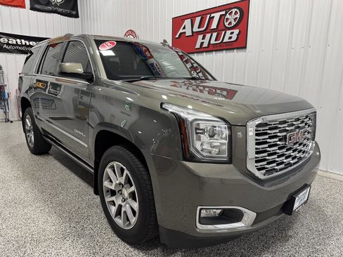 Used 2018 GMC Yukon Denali image 17