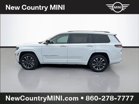 Used 2022 Jeep Grand Cherokee L Overland w/ Luxury Tech Group IV AWD/4WD image 4