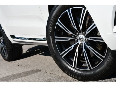 Used 2021 Volvo XC60 T6 Inscription AWD/4WD image 11