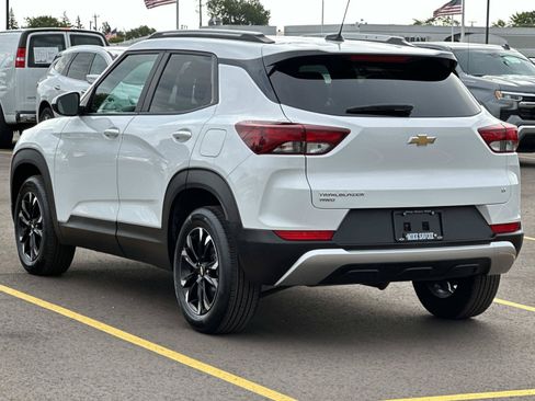 Certified 2023 Chevrolet TrailBlazer LT w/ Convenience Package AWD/4WD image 4