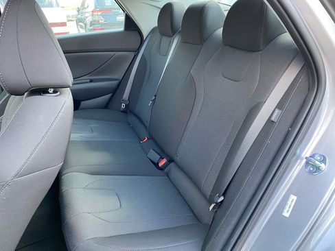 New 2026 Hyundai Elantra SE image 24