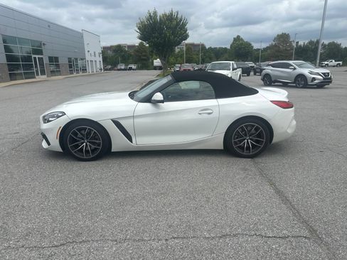 Used 2022 BMW Z4 sDrive30i w/ Premium Package 2 RWD image 8